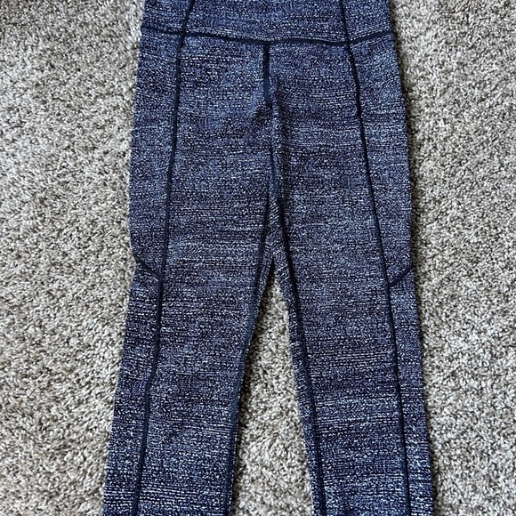 Lululemon Fast & Free Crop II (Nulux 19"") Salt Alpine White Black - Picture 1 of 3